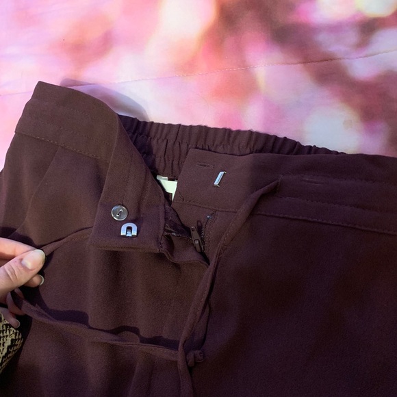 H&M Maroon Tie Shorts - Picture 6 of 7